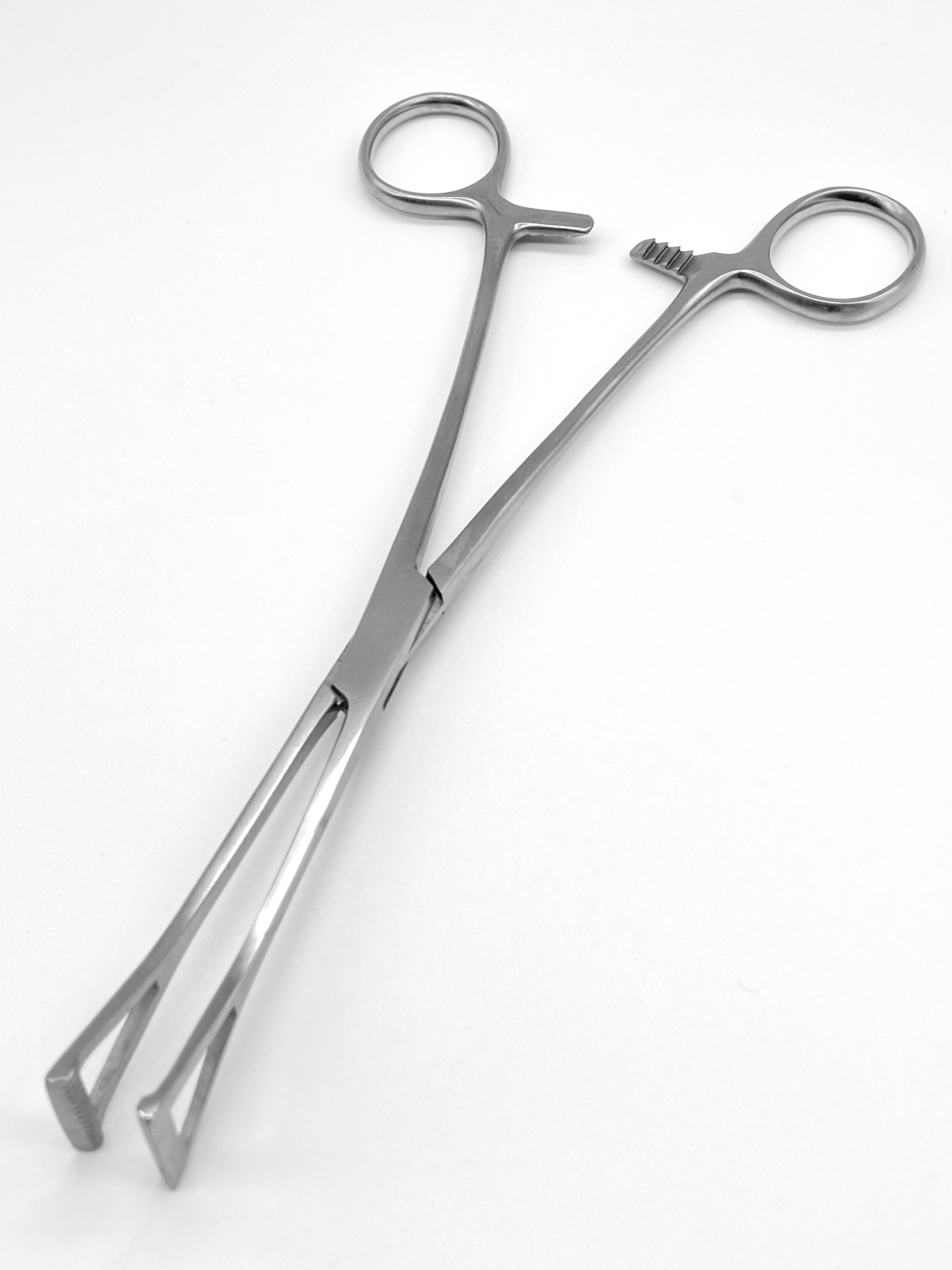 Artery Forceps - Allies Tissue Holding Forceps Wide Open - Surgical Instruments